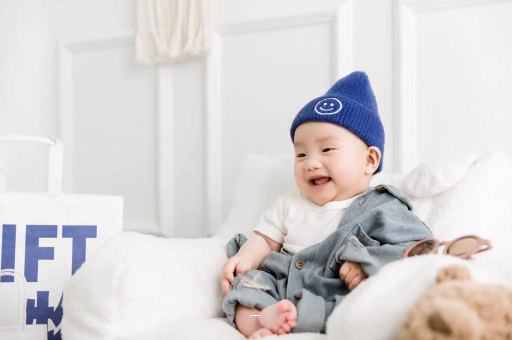 新乡宝宝睡整觉是几个小时